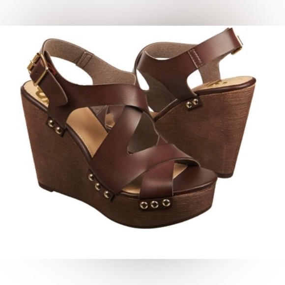 Fergie Lauren Wedges Platform Sandals - Picture 1 of 6